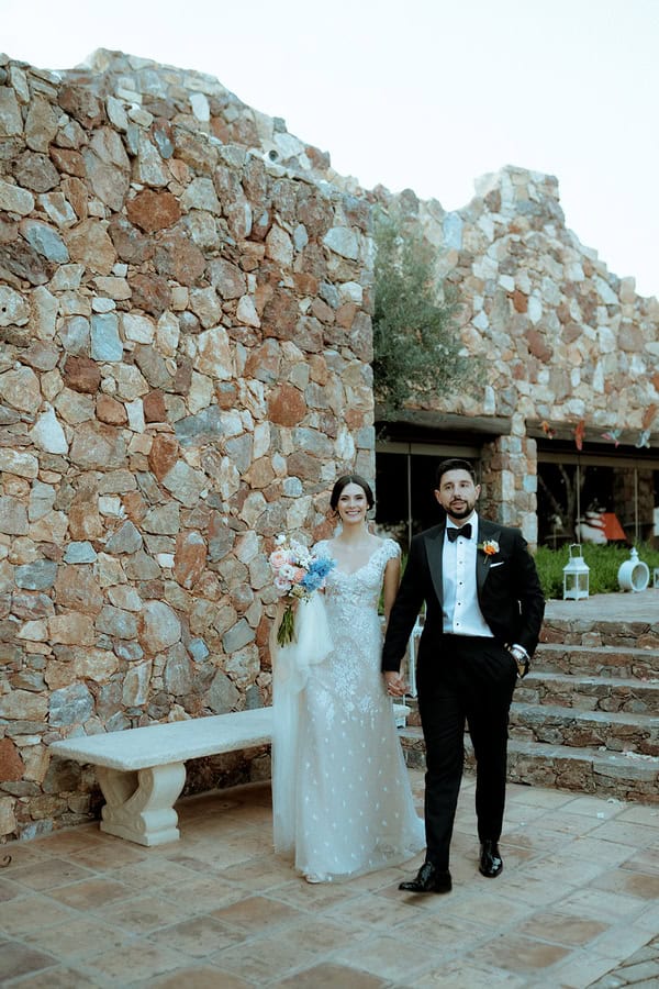 Dreamy Wedding Laas Estate Pastel Flowers