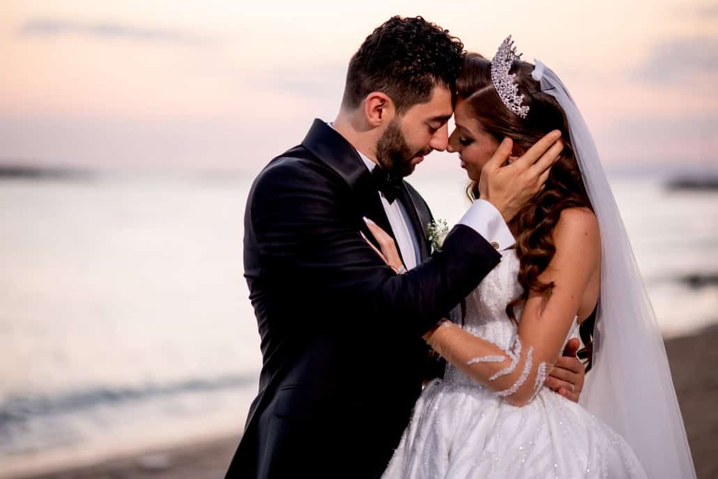 Autumn wedding in Athens with white hydrangeas and romantic details | Meghry & Nerses