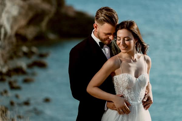 Dreamy Wedding Floral Details Seaside Next Day Session