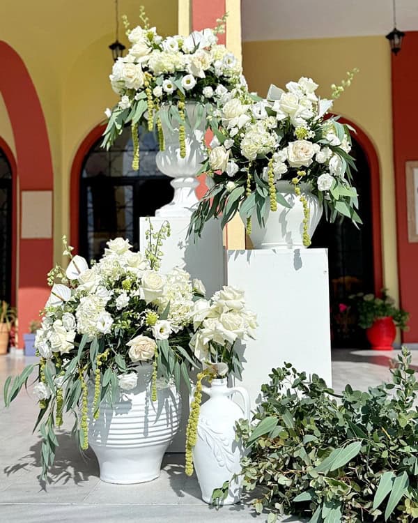 Romantic Summer Wedding White Flowers