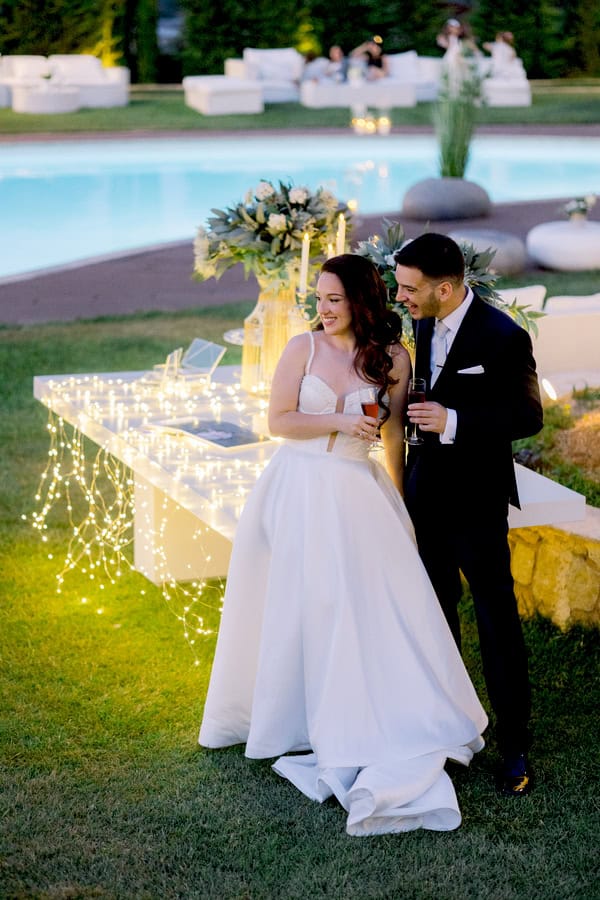 Romantic Summer Wedding White Hues Alsos Nymfon