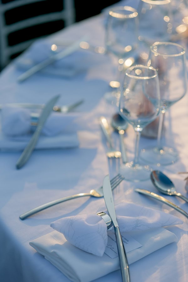 Romantic Summer Wedding White Hues Alsos Nymfon