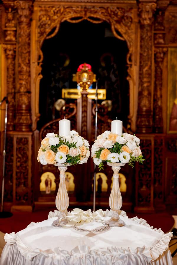 Romantic Summer Wedding White Peach Flowers