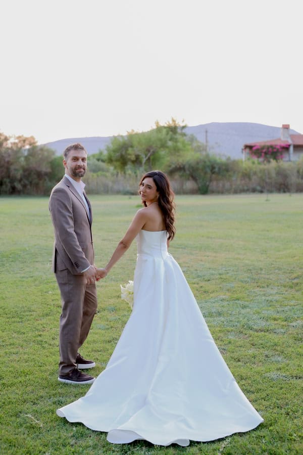 Chic Civil Wedding Galazia Akti White Flowers