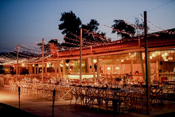 Chic Civil Wedding Galazia Akti White Flowers