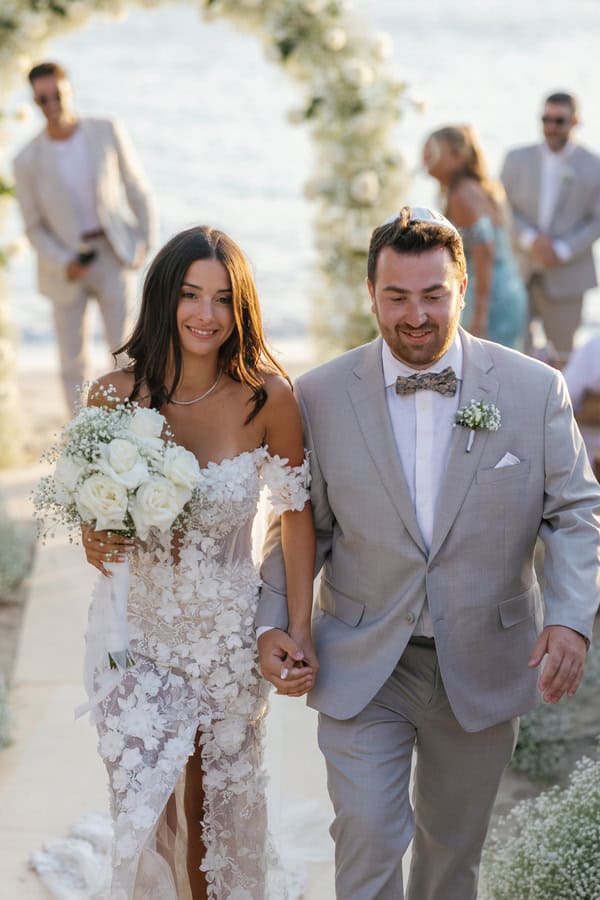 Dreamy Destination Wedding Naxos White Florals