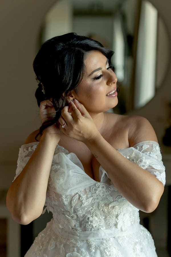 Romantic Autumn Wedding Litochoro White Flowers