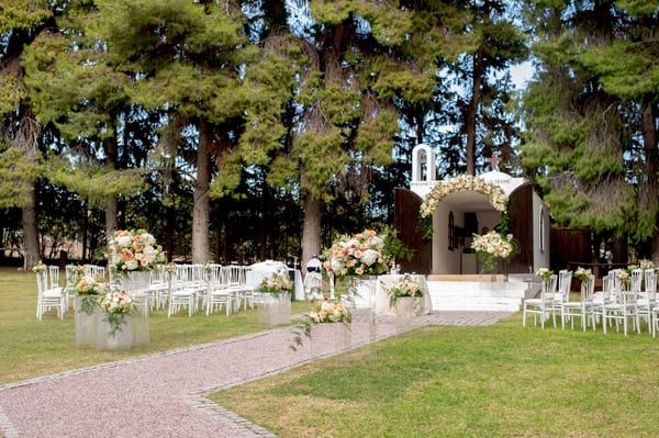 Romantic Fall Wedding Thessaloniki Breathtaking Florals Timeless Details