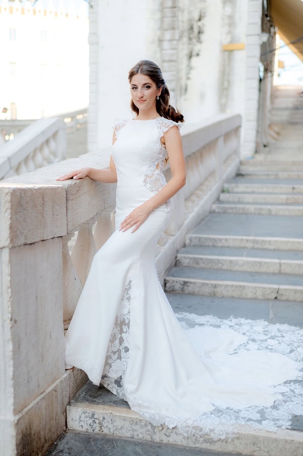Romantic Spring Wedding Venice Next Day Session