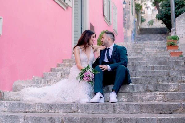 Romantic wedding at Deer Valley Venue with white and pink blooms | Konstantina & Konstantinos
