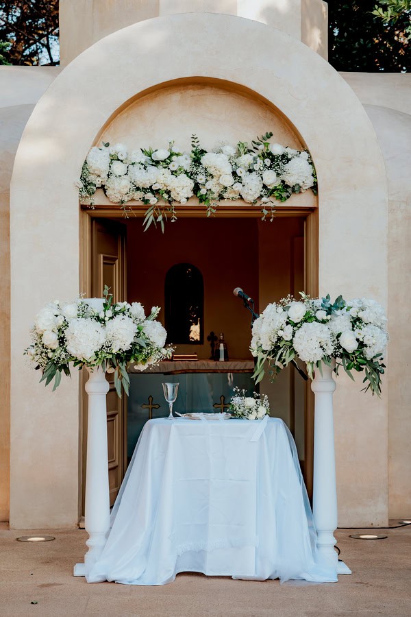 Timeless Wedding White Blooms Ktima Orizontes