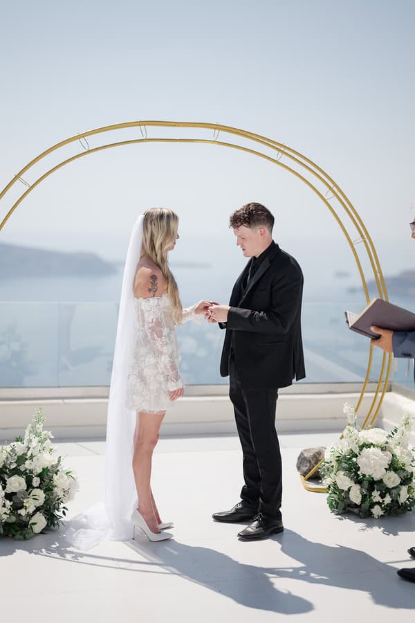 Romantic Summer Elopement In Santorini With Caldera Views