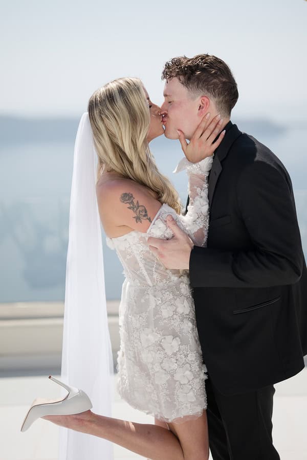 Romantic Summer Elopement In Santorini With Caldera Views
