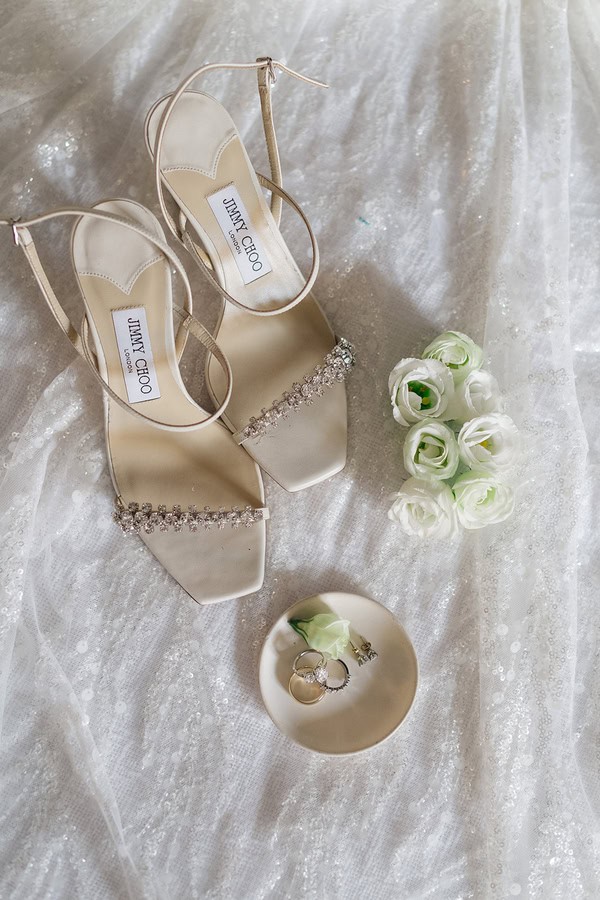 Romantic White Floral Chicago Wedding