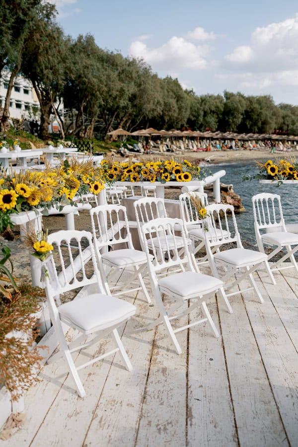 Sunflower Seaside Wedding Decoration Ideas