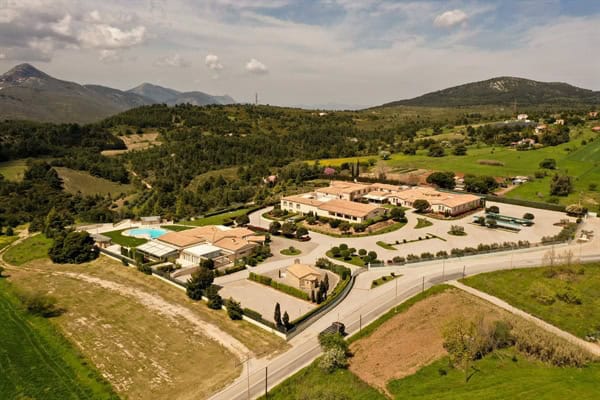 wedding-venues-domaine-costa-lazaridi_43