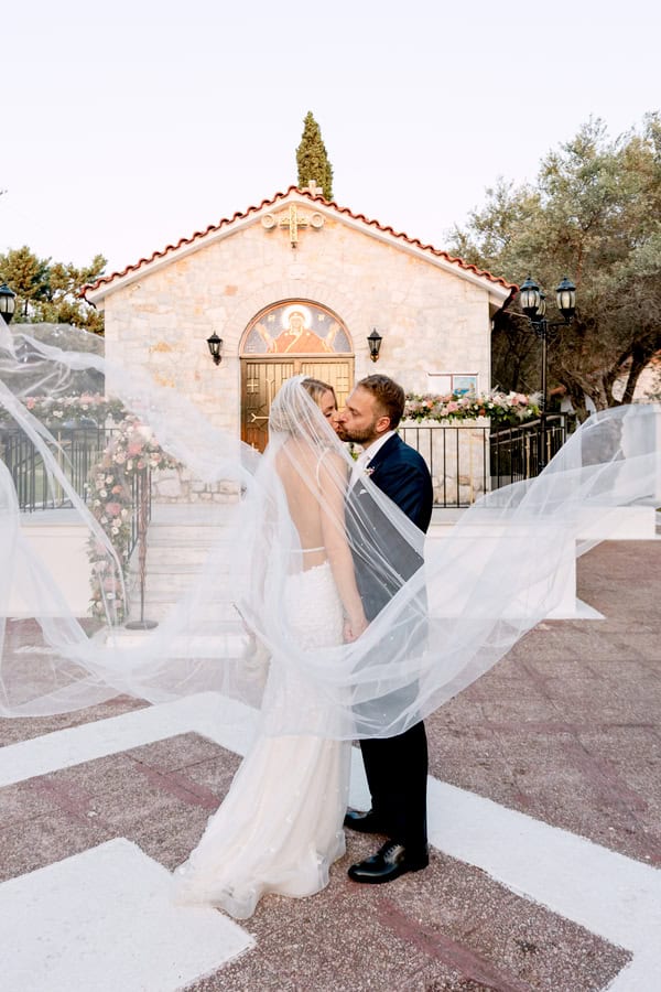 Boho Chic Summer Wedding Athesn Romantic Hues