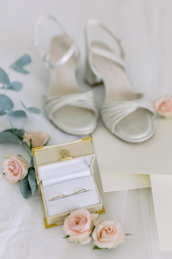 Boho Chic Summer Wedding Athesn Romantic Hues