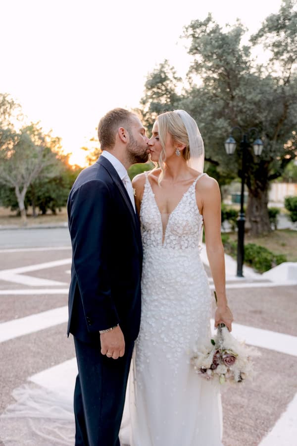 Boho Chic Summer Wedding Athesn Romantic Hues