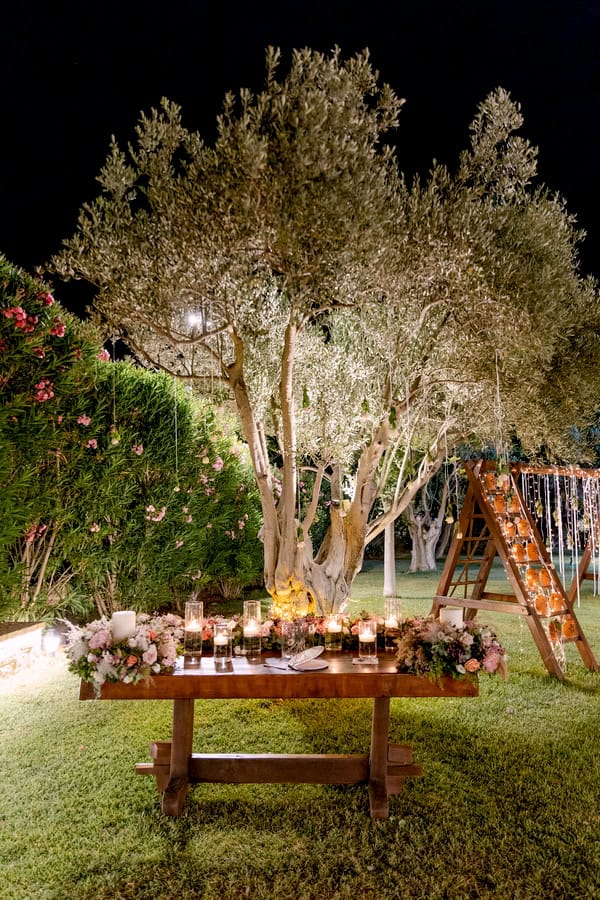 Boho Chic Summer Wedding Athesn Romantic Hues