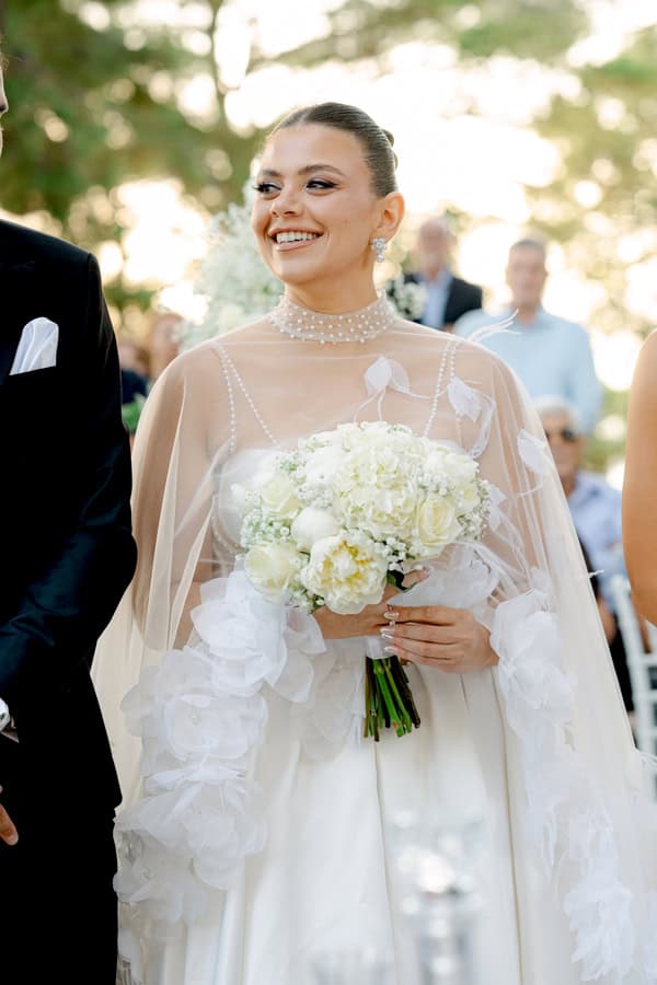 Chic Autumn Wedding White Details