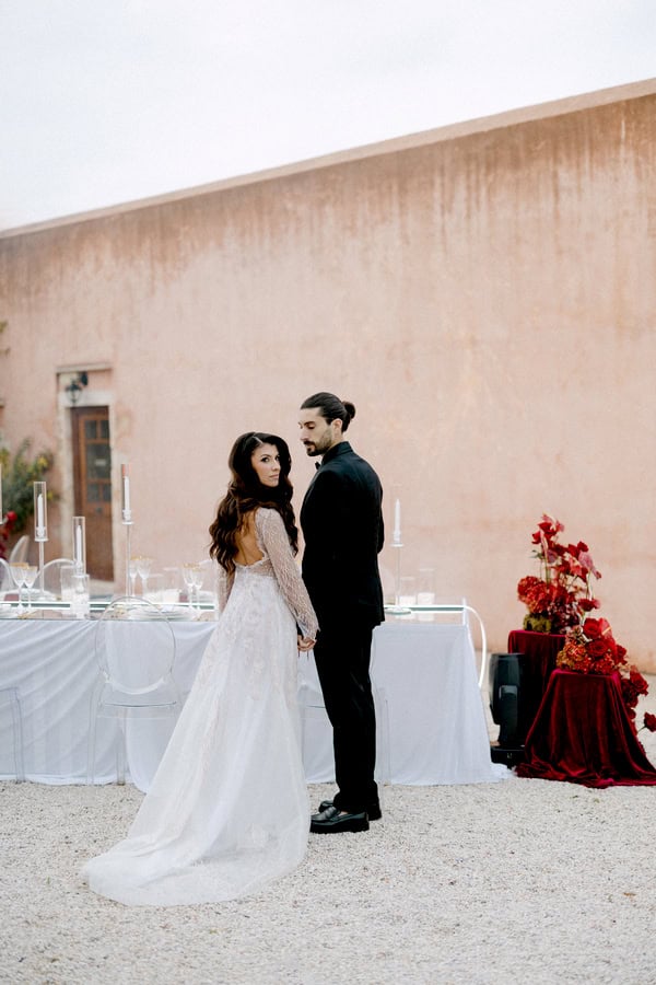 Edgy Modern Styled Shoot Crete Red Florals