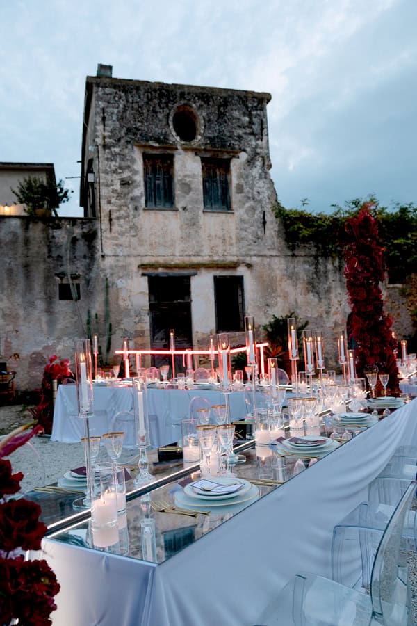 Edgy Modern Styled Shoot Crete Red Florals