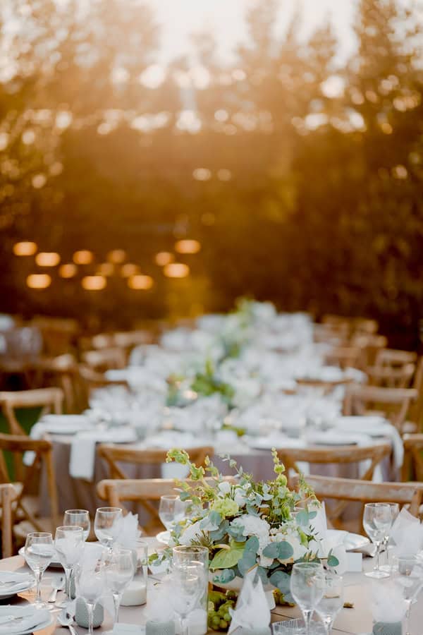 Elegant White Wedding Decoration Floral Arrangements