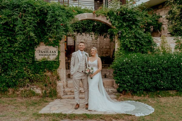 Romantic Destination Wedding Roses Lisianthus