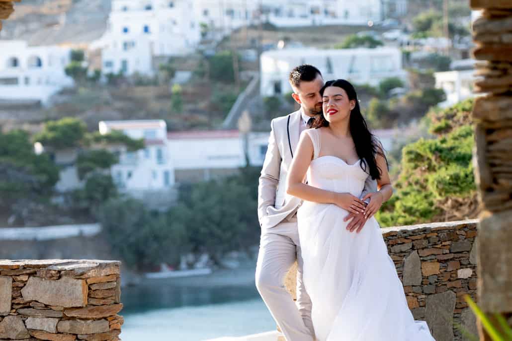 Romantic Kythnos wedding with timeless blue and white details | Eva & Efthymios