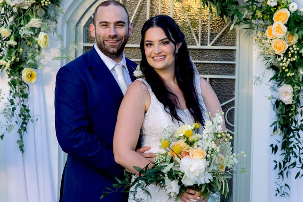 Romantic summer wedding in Athens with vibrant yellow details | Foteini & Giannis