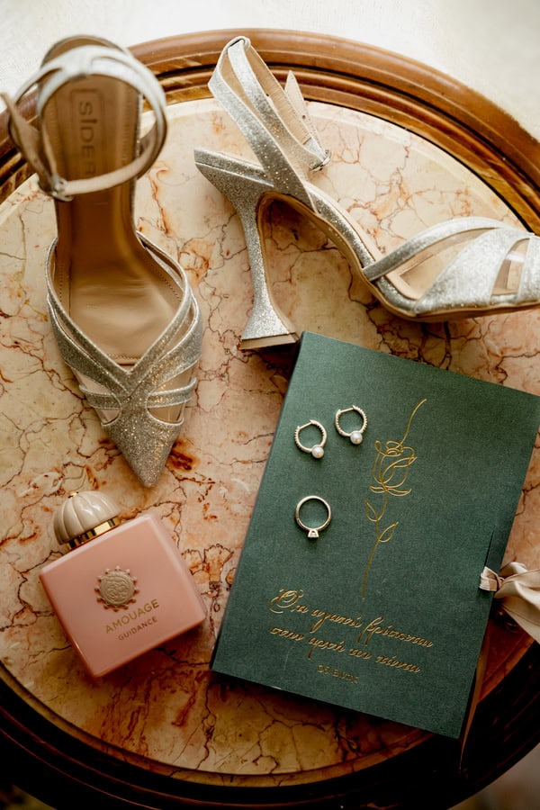 Romantic Wedding Larissa Chic Details