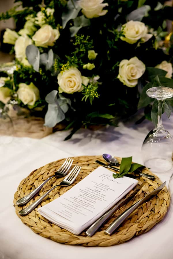 Romantic Wedding Larissa Chic Details