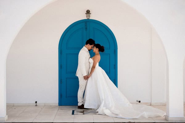Seaside next day photos at a charming historic chapel | Princesse & Antony
