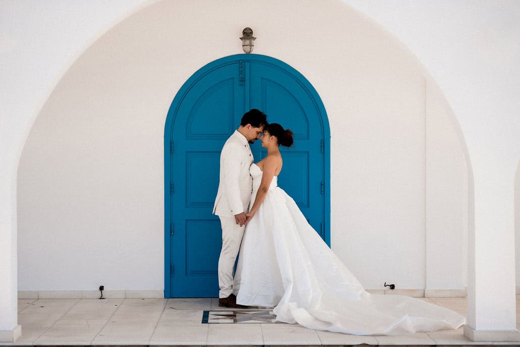 Seaside next day photos at a charming historic chapel | Princesse & Antony