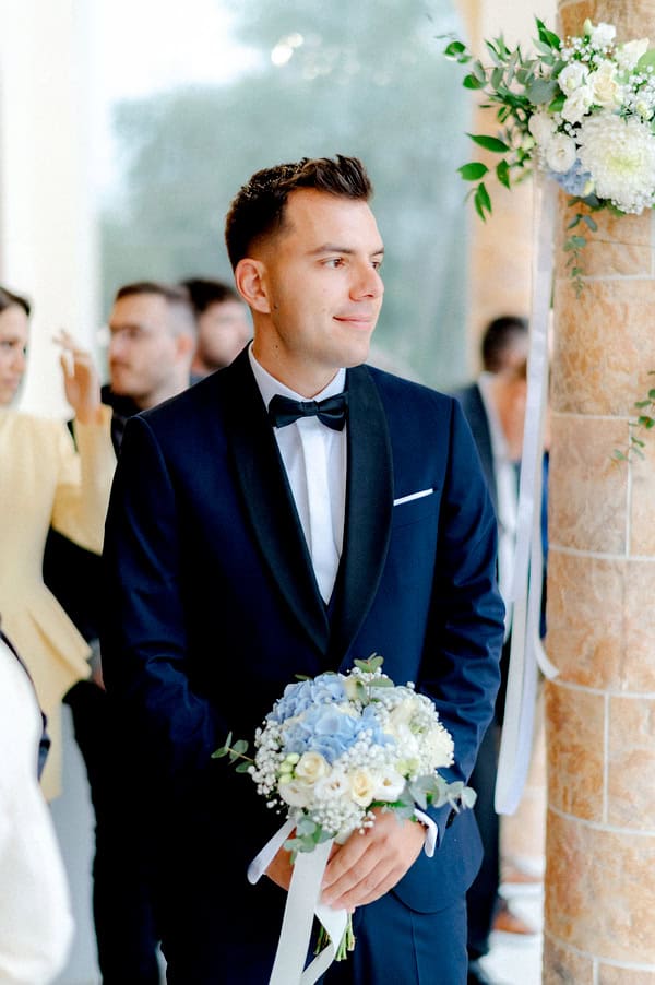 Spring Wedding White Blue Floral Design