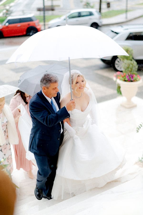 Spring Wedding White Blue Floral Design