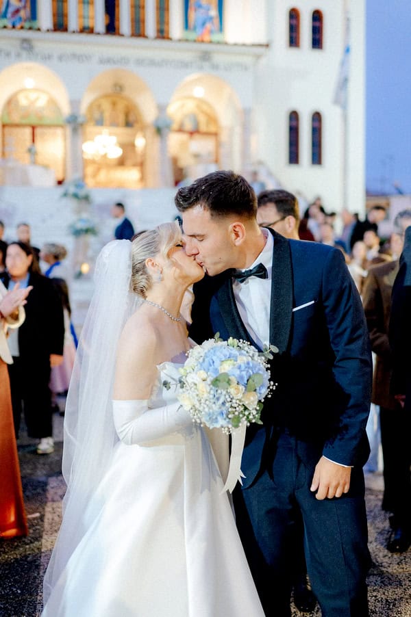 Spring Wedding White Blue Floral Design