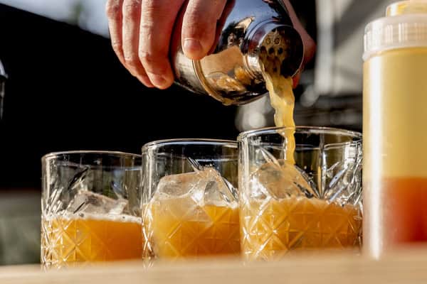 Wedding bar catering in Athens with signature cocktails by 2Minutes Bar