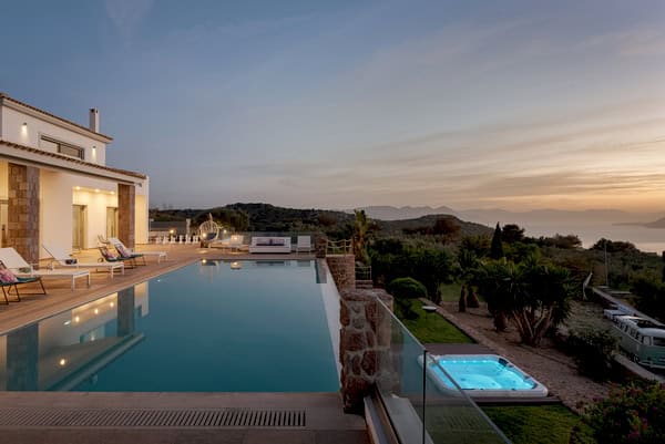 Beautiful Mediterranean Wedding Celebration At Villa Aphea In Aegina