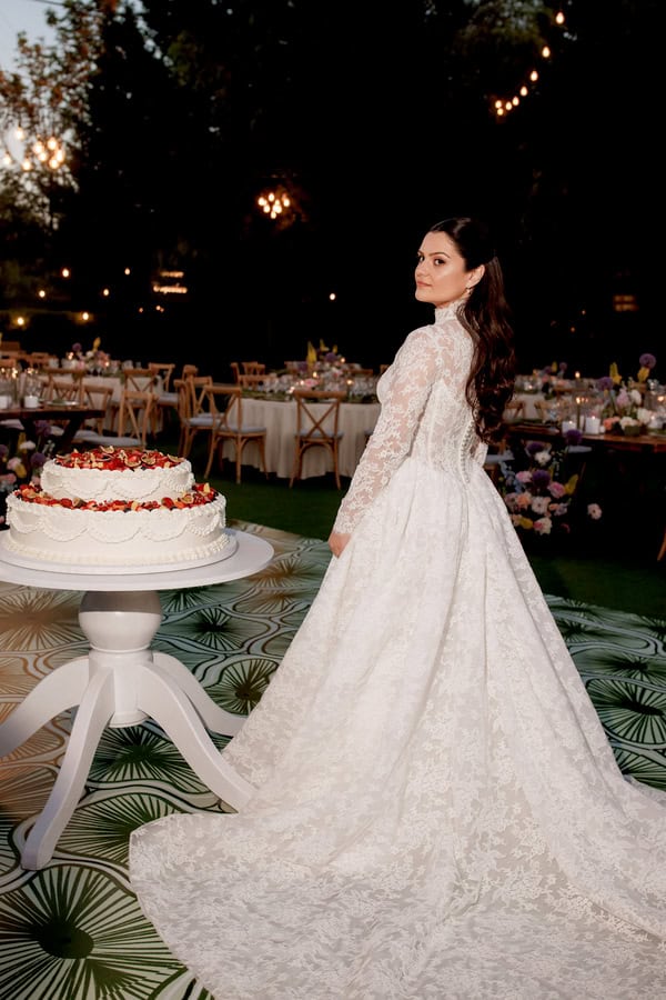 Beautiful Wedding With Vibrant Florals And Romantic Details