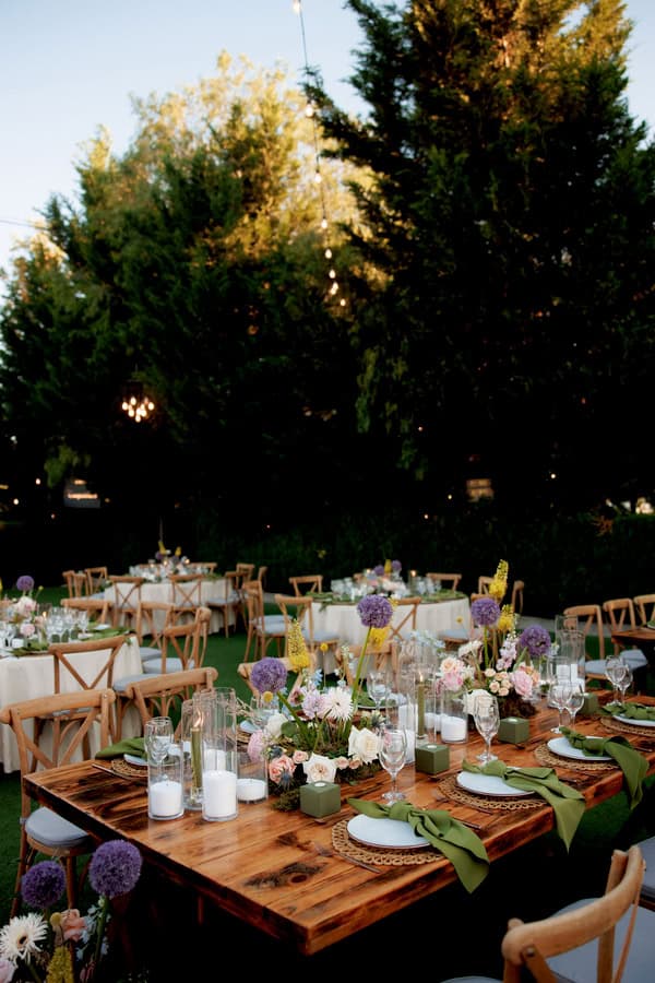 Beautiful Wedding With Vibrant Florals And Romantic Details