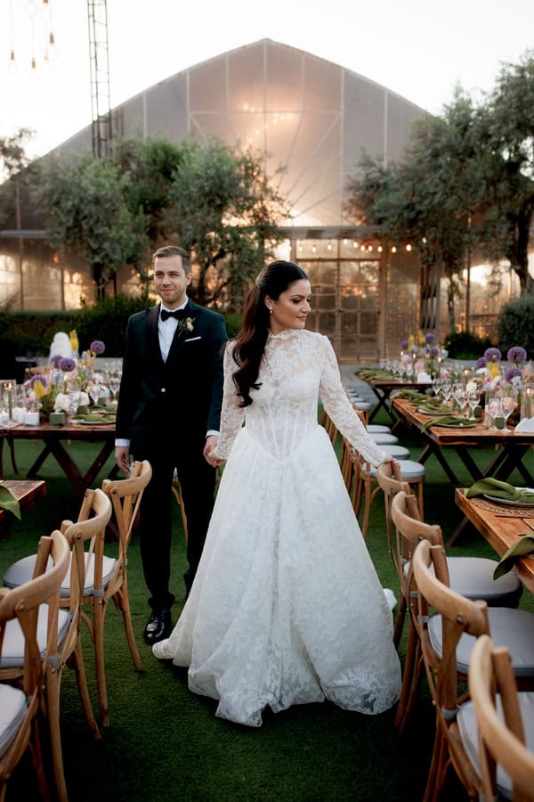 Beautiful Wedding With Vibrant Florals And Romantic Details