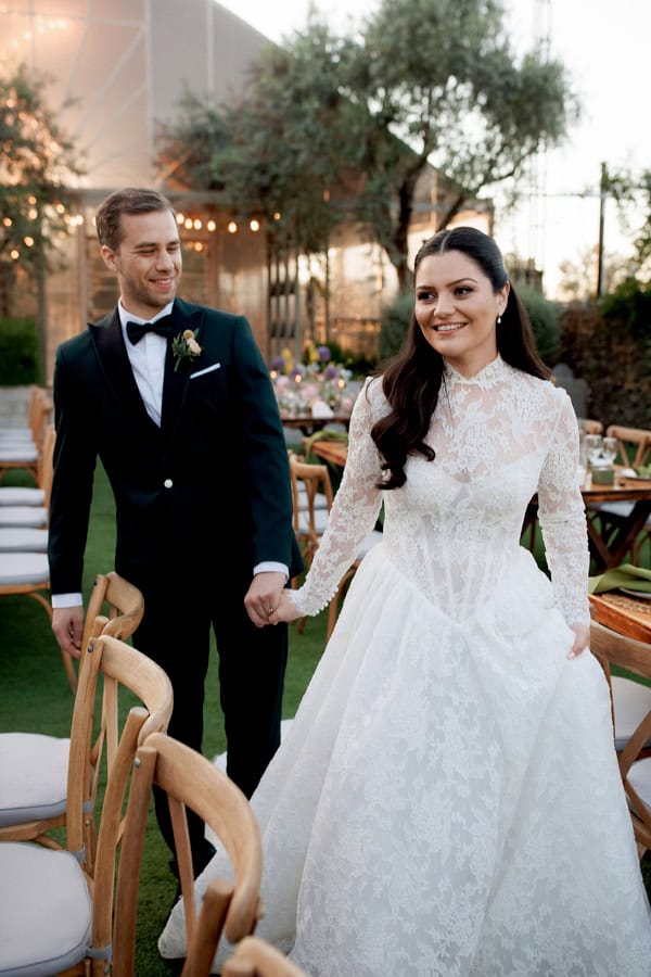 Beautiful Wedding With Vibrant Florals And Romantic Details