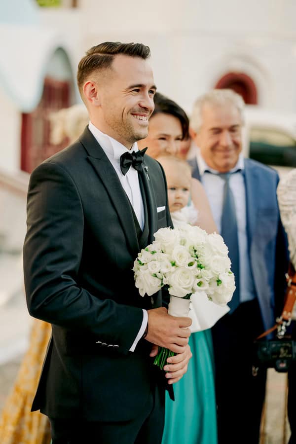 Chic White Floral Wedding Larissa
