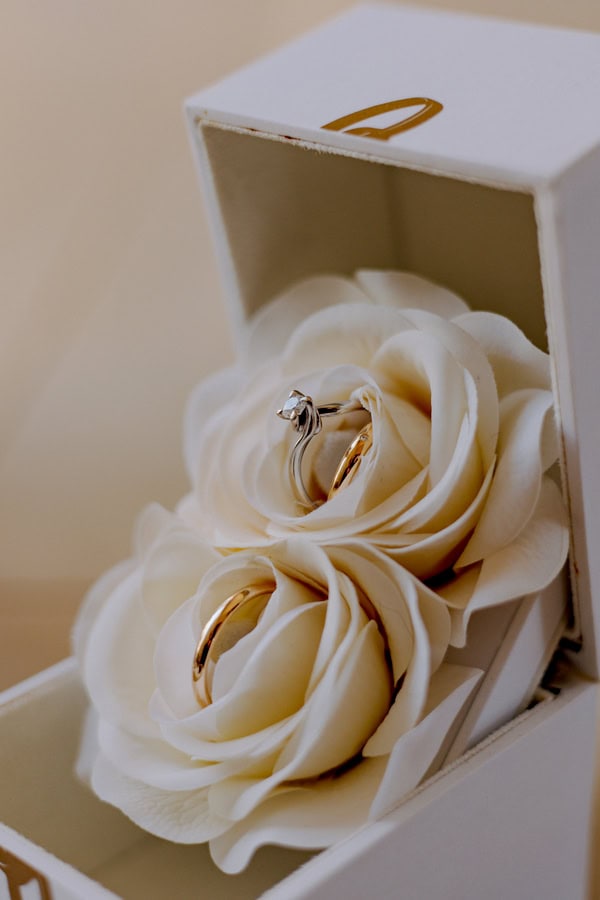 Romantic Fuchsia Wedding Stylish Details