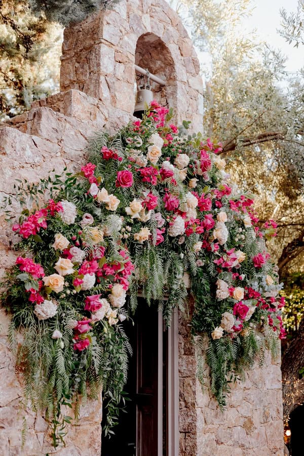 Romantic Fuchsia Wedding Stylish Details
