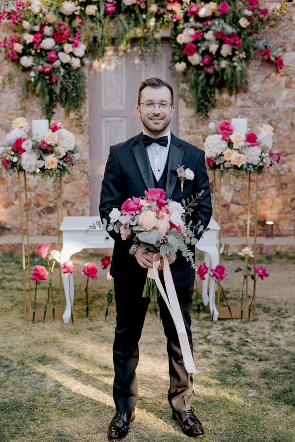 Romantic Fuchsia Wedding Stylish Details
