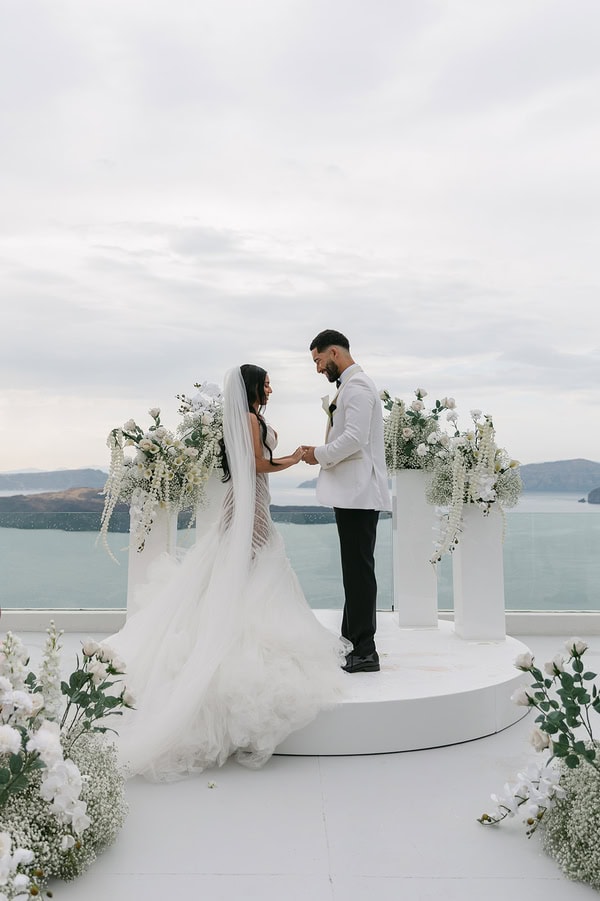 Stylish Spring Wedding Santorini Caldera Views
