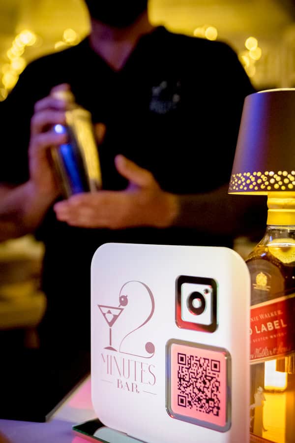 Wedding Bar Catering In Athens With Signature Cocktails By Minutes Bar